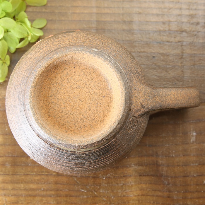 【益子焼】　大きめ マグカップ おしゃれ ふっくら どっしり 筋彫りライン さくら桜模様　【単品１個】