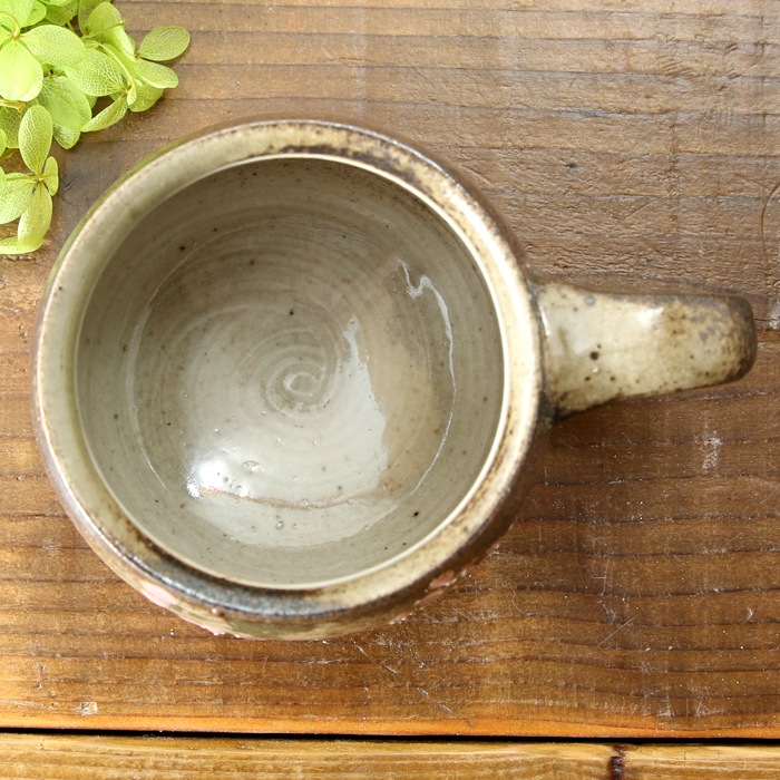 【益子焼】　大きめ マグカップ おしゃれ ふっくら どっしり 筋彫りライン さくら桜模様　【単品１個】