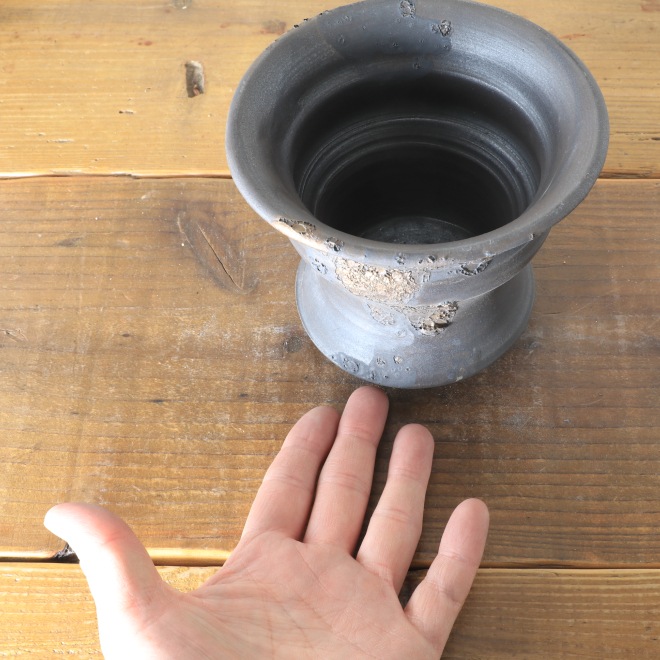 【益子焼】 4.6号鉢 高さ約11.5cm 植木鉢 陶器鉢 塊根植物 アガベ サボテン コーデックス 【銀河鉢シリーズ】 作家 陶芸家 横山雄一作 一点物