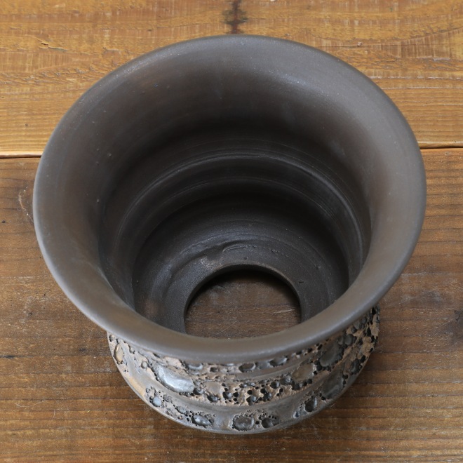 5.8号鉢 高さ約12cm 植木鉢 陶器鉢 塊根植物 コーデックス アガベ サボテン 【銀河鉢クレーター】 作家 陶芸家 横山雄一作 一点物