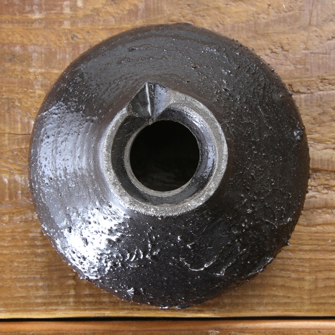 【益子焼】3.1号鉢 植木鉢 陶器鉢 塊根植物 アガベ サボテン 【黒釉砂利シリーズ】 高さ約5.5cm 作家 陶芸家 横山雄一作