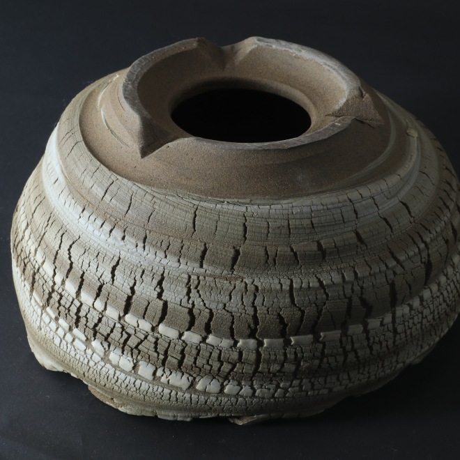 6.3号鉢 高さ約10cm 植木鉢 陶器鉢 塊根植物 アガベ サボテン コーデックス 【炸裂紋鉢 大地の鼓動】 作家 陶芸家 横山雄一作 一点物