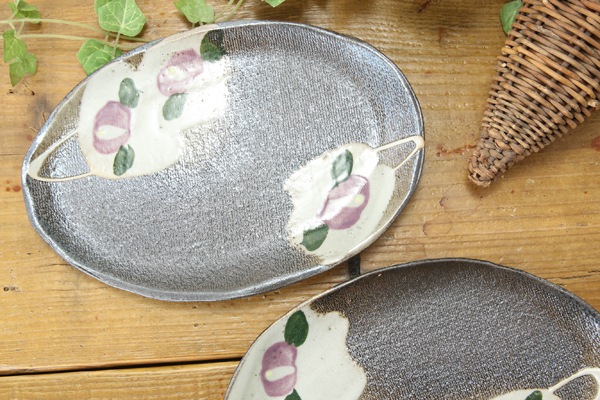 【益子焼】焼餃子や前菜にも☆楕円のフラットな中皿【むらさき椿・単品1枚】