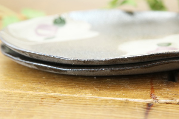 【益子焼】焼餃子や前菜にも☆楕円のフラットな中皿【むらさき椿・単品1枚】