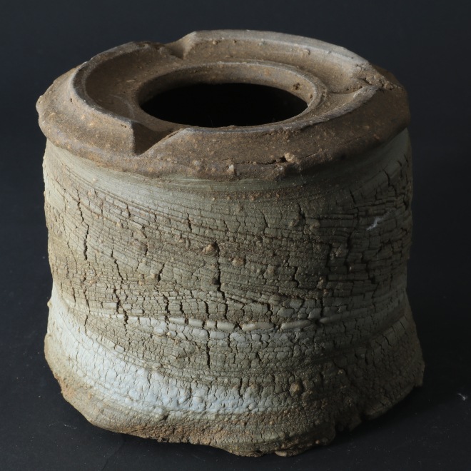 4.6号鉢 高さ約11cm 植木鉢 陶器鉢 塊根植物 アガベ サボテン コーデックス 【炸裂紋鉢 大地の鼓動】 作家 陶芸家 横山雄一作 一点物