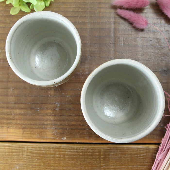 【益子焼】　夫婦湯呑　夫婦湯飲　小花模様 益子焼陶芸家 木村世傑作