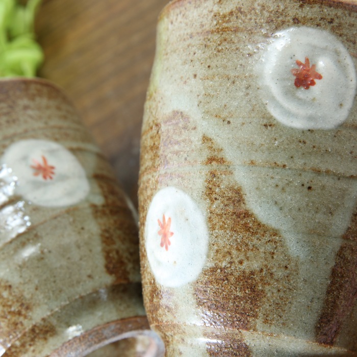 【益子焼】　夫婦湯呑　夫婦湯飲　小花模様 益子焼陶芸家 木村世傑作