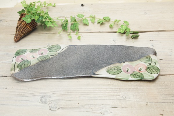 【益子焼】たたら作りのフラットなロングプレート お寿司に最適 優しい風合いと色使いのつばきシリーズ 【単品1枚】