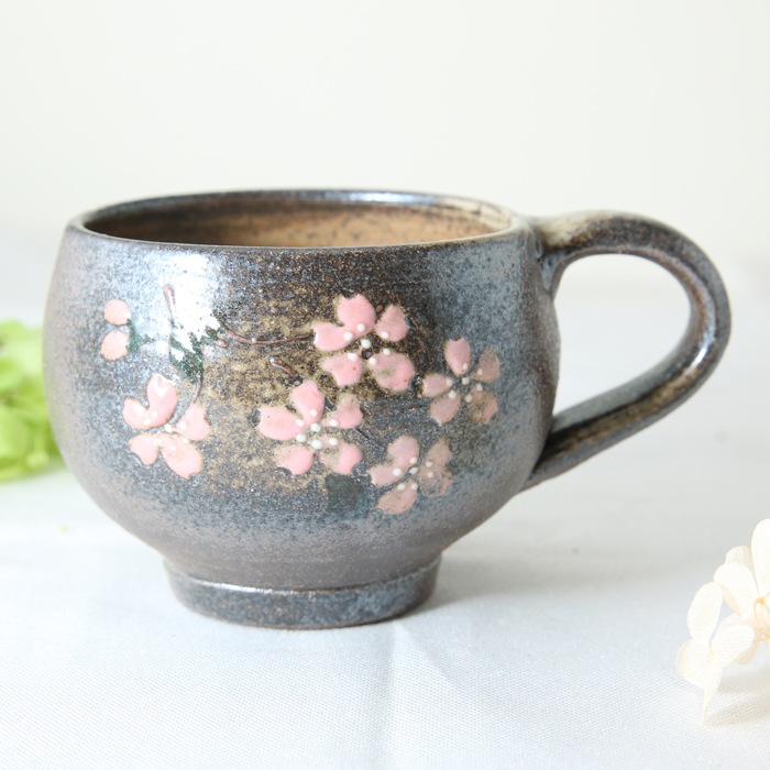 【益子焼】コロンっと丸い形　大きめマグカップ　【さくら・単品１個】