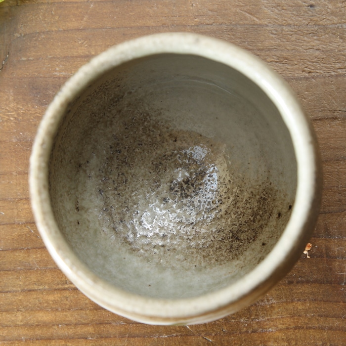 【益子焼】大きめたっぷりサイズ 刷毛目つゆ草模様 寿司湯呑み