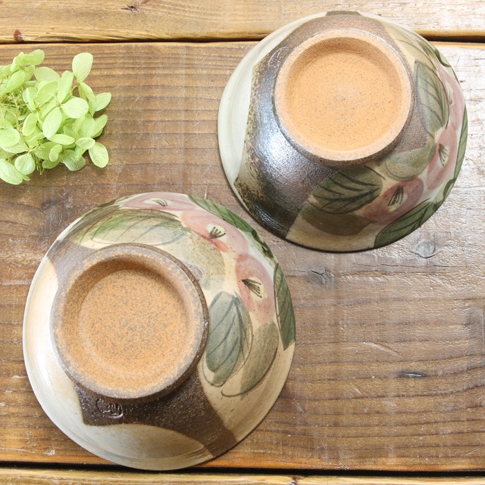 【益子焼】　【ギフト食器セット】  優しい風合いのつばき 夫婦茶碗  夫婦箸 合計4点セット