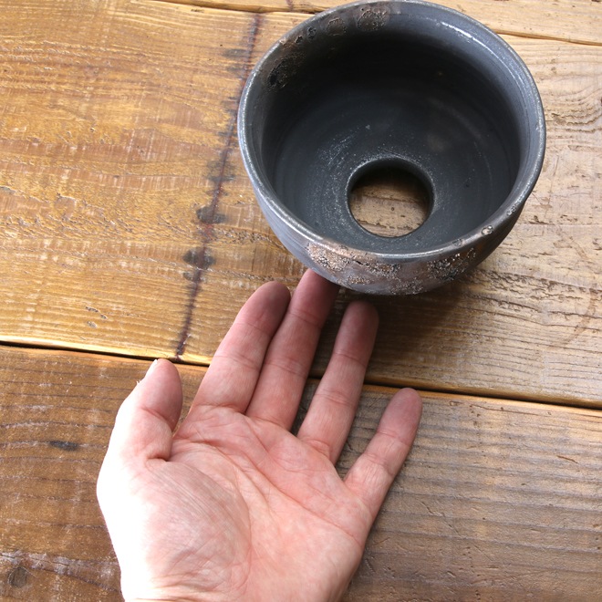 【益子焼】 4.1号鉢 植木鉢 陶器鉢 塊根植物 アガベ サボテン 【黒金銀河鉢・Black＆Gold Garaxy】 高さ約7.5cm 作家 陶芸家 横山雄一作