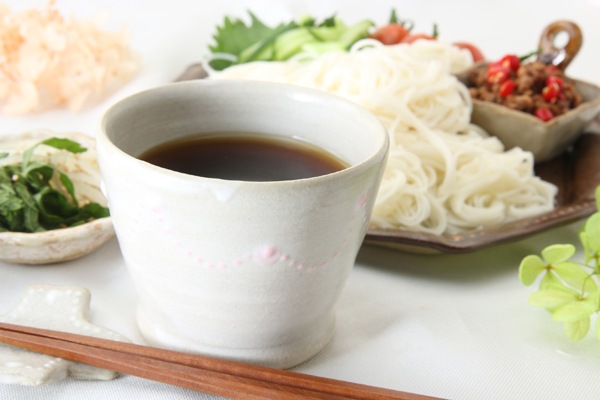 【益子焼】 釉薬シリーズ　蕎麦ちょこ 小さめで使いやすい いっちんドット柄 単品１個