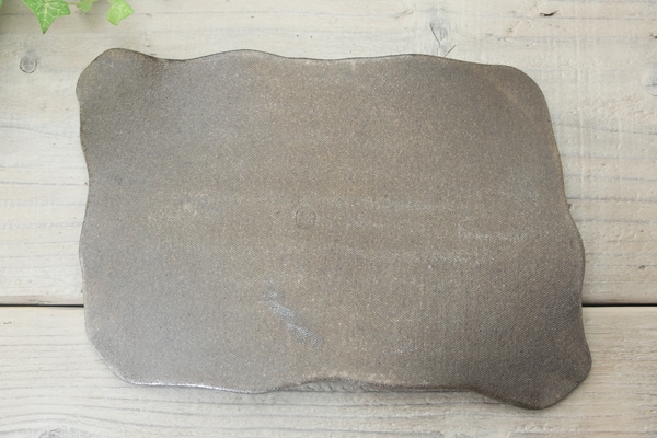 【益子焼】厚みのある重厚感の変形お料理板皿【サイズ小・単品１枚】