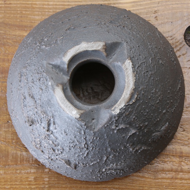 【益子焼】5.1号鉢 植木鉢 陶器鉢 塊根植物 アガベ サボテン 【砂漠シリーズ】 浅め高さ約6.5cm 作家 陶芸家 横山雄一作 一点物