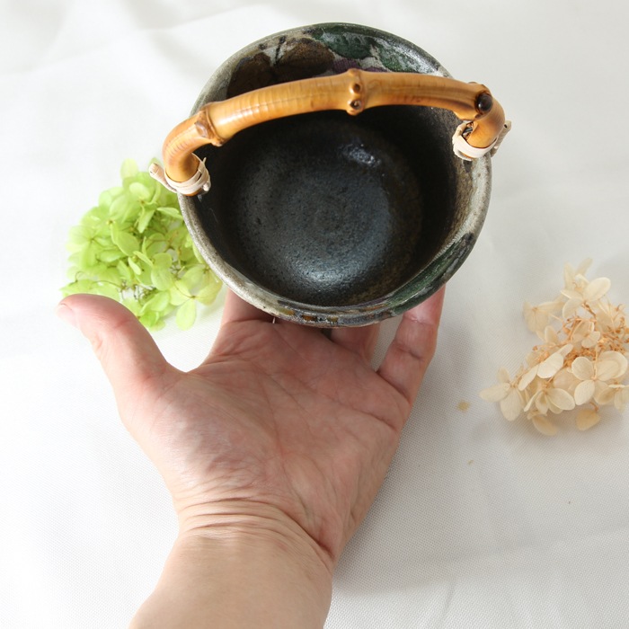 【益子焼】 アウトレットB品  氷入れ アイスペール 布目ぶどう 職人が作った竹の持ち手付き ミニミニサイズの氷入れ 【単品１個】※アウトレットB品のため、ギフト包装不可※返品交換不可
