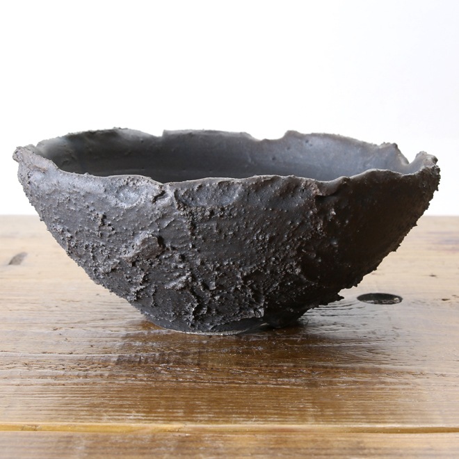 【益子焼】5.3号鉢 植木鉢 陶器鉢 塊根植物 アガベ サボテン 【砂漠シリーズ】 浅め高さ約6～6.5cm 作家 陶芸家 横山雄一作 一点物　（傾きあり）