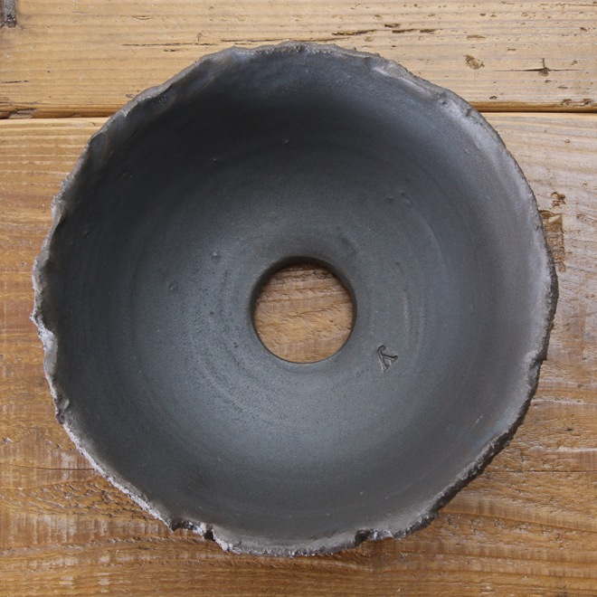 【益子焼】5.3号鉢 植木鉢 陶器鉢 塊根植物 アガベ サボテン 【砂漠シリーズ】 浅め高さ約6～6.5cm 作家 陶芸家 横山雄一作 一点物　（傾きあり）