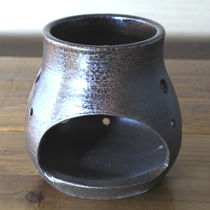 【益子焼】 癒やしの茶香炉セットNEW アロマポット 陶器 炭化焼無地 穴ランダム(本体1個・上皿1枚・中皿1枚・ろうそく5個・説明書付き)