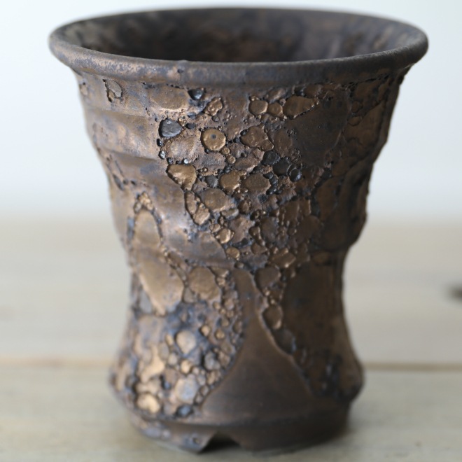 【益子焼】 3.6号鉢 高さ約12.5cm 植木鉢 陶器鉢 塊根植物 コーデックス アガベ サボテン 【NEW銀河鉢クレーター】 作家 陶芸家 横山雄一作