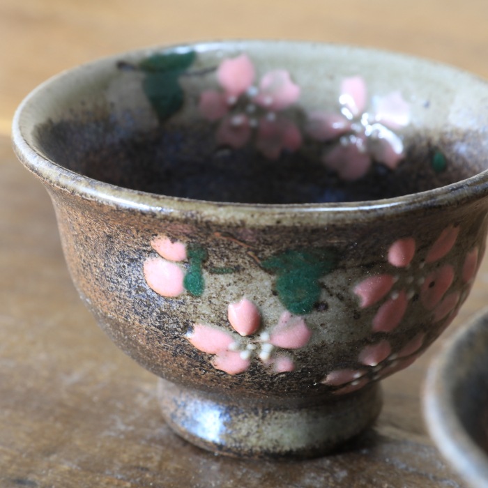 【益子焼】 酒器 酒器セット とっくり 徳利 ぐい呑 お猪口 さくら桜 【とっくり１個・ぐい呑２個のセット】