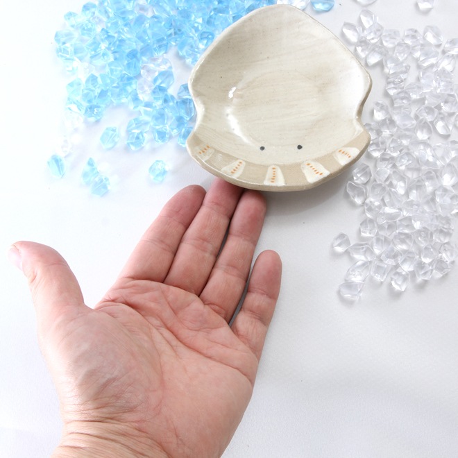 【益子焼】おしゃれ 海の生き物たちシリーズ イカ イカの小皿 豆皿 【単品1枚】