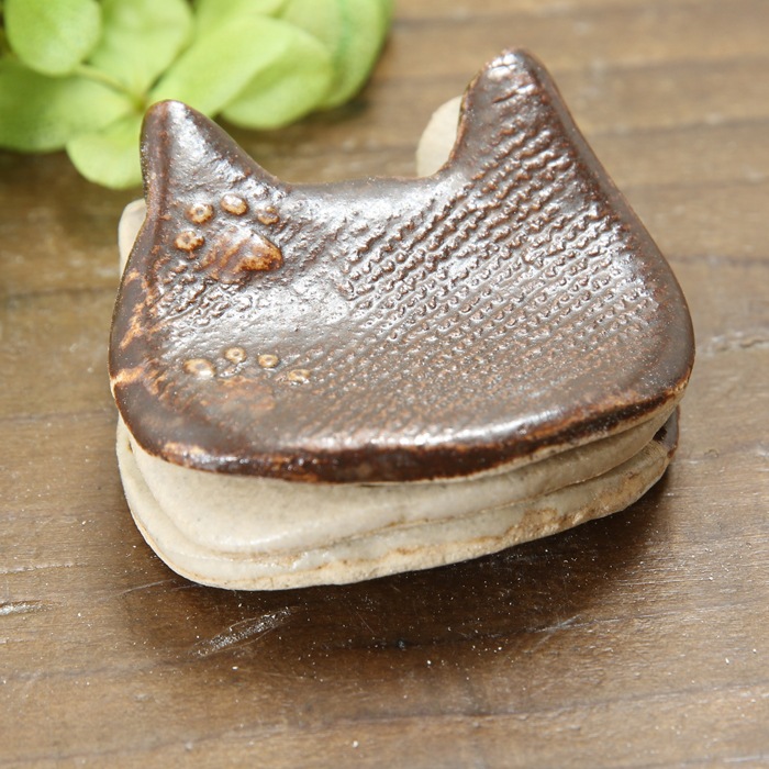 【益子焼】釉薬シリーズ 猫ミミの箸置き 可愛い肉球の箸置き 【単品1個】