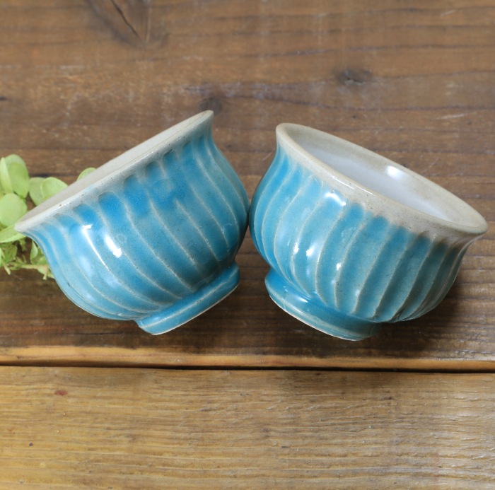 【益子焼】 釉シリーズ 酒器セット 酒器揃え しのぎ 白とシスキーグリーン 【とっくり１本・おちょこ２個のセット】