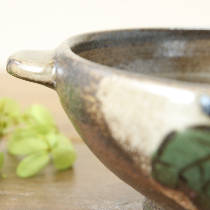 【益子焼】 グラタン皿 スープ碗 布目ぶどう模様 両手付きの浅めグラタン皿【ソーサー付き・単品１客】