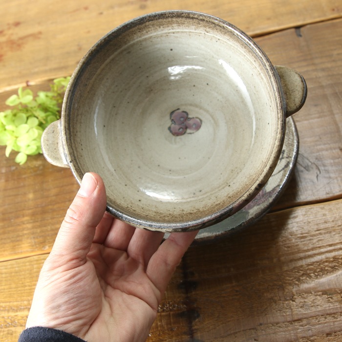 【益子焼】 グラタン皿 スープ碗 布目ぶどう模様 両手付きの浅めグラタン皿【ソーサー付き・単品１客】