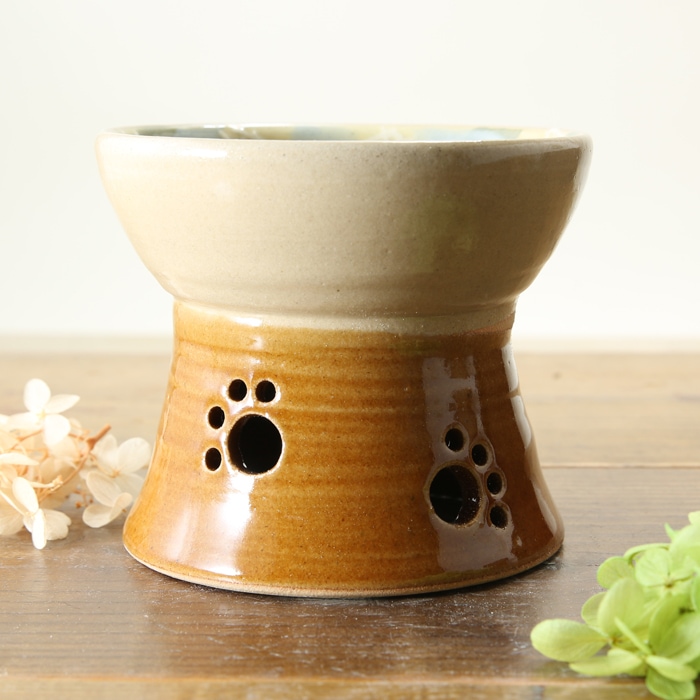 【益子焼】 ペット 食器 エサ皿 フードボウル キャラメル色と薄いベージュ チェック柄(グリーン&水色)釉薬シリーズ 【単品1個】