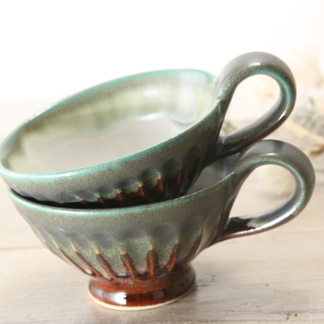 【益子焼】 ティー カップ おしゃれ しのぎ 釉薬シリーズ 手付き 飴釉＆渋め青磁釉 単品１個
