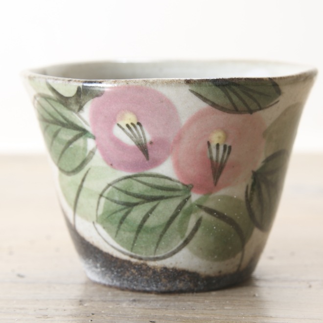 【益子焼】職人が作ったこだわりのそばちょこ 蕎麦猪口 【優しい風合いのつばき模様・単品１個】