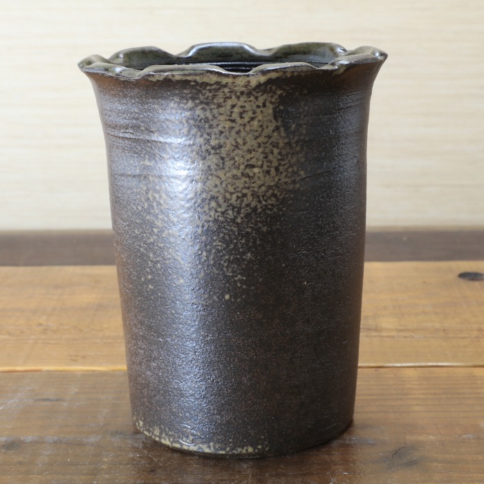 【益子焼】 花器 花瓶 花びん フラワーベース 花生け 花活け 筒花瓶 花水木白模様 高さ17cm 一点物