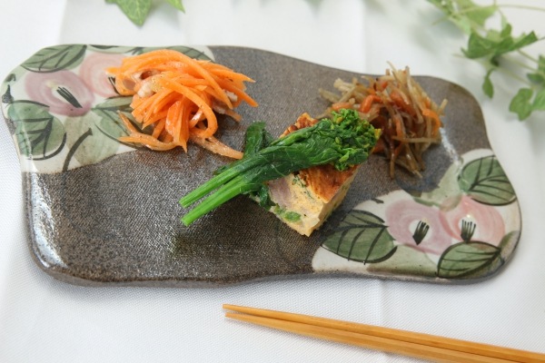 【益子焼】厚みのある重厚感の変形お料理板皿【ミニサイズ・単品１枚】