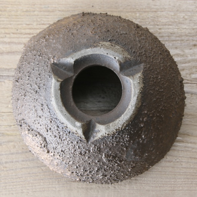 【益子焼】4号鉢 植木鉢 陶器鉢 塊根植物 アガベ サボテン 【砂漠シリーズ】 高さ約6.5～7cm 作家 陶芸家 横山雄一作