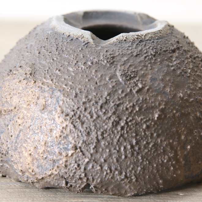 【益子焼】4号鉢 植木鉢 陶器鉢 塊根植物 アガベ サボテン 【砂漠シリーズ】 高さ約6.5～7cm 作家 陶芸家 横山雄一作