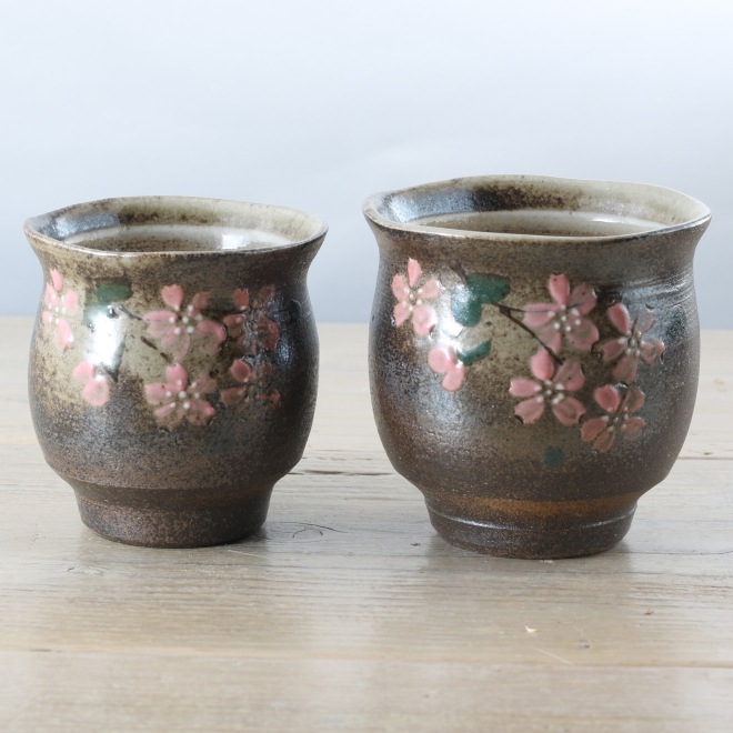 【益子焼】 夫婦湯呑み 夫婦湯飲み さくら桜 ふっくら持ちやすい