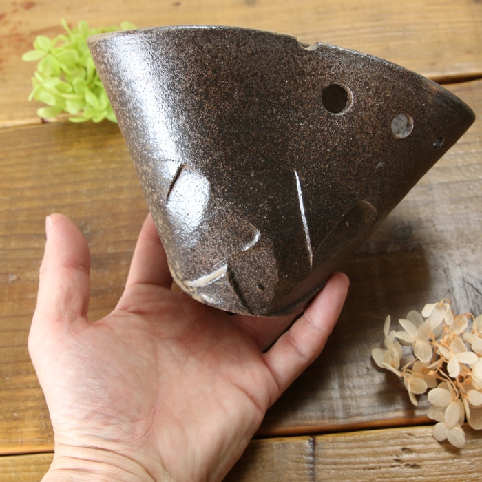 【益子焼】 蚊取り線香入れ 蚊取り線香ホルダー おしゃれ 荒しのぎ 炭化焼き無地 陶器 普通サイズ 【陶器本体1個・棒1本付き】※蚊取り線香は付きません