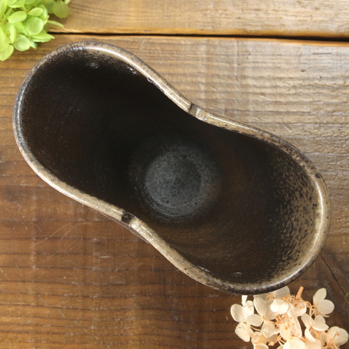 【益子焼】 蚊取り線香入れ 蚊取り線香ホルダー おしゃれ 荒しのぎ 炭化焼き無地 陶器 普通サイズ 【陶器本体1個・棒1本付き】※蚊取り線香は付きません