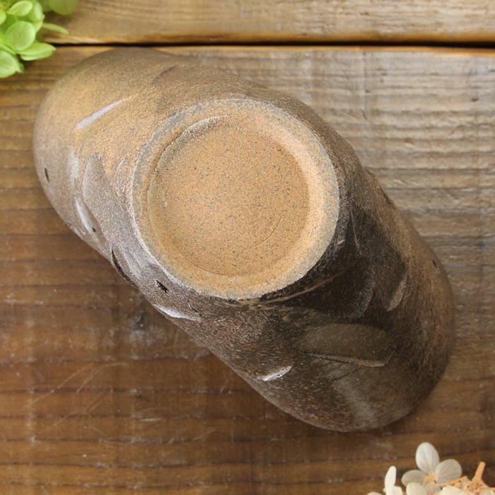 【益子焼】 蚊取り線香入れ 蚊取り線香ホルダー おしゃれ 荒しのぎ 炭化焼き無地 陶器 普通サイズ 【陶器本体1個・棒1本付き】※蚊取り線香は付きません