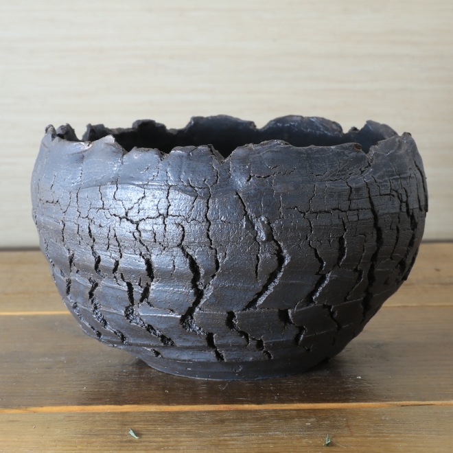 5.3号鉢 高さ約11cm 植木鉢 陶器鉢 塊根植物 アガベ サボテン コーデックス 【炸裂紋鉢 大地の鼓動】 横に穴あり 作家 陶芸家 横山雄一作