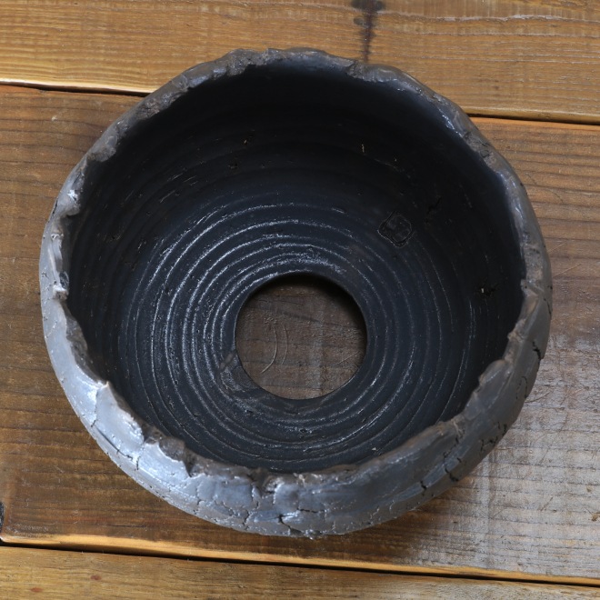 5.3号鉢 高さ約11cm 植木鉢 陶器鉢 塊根植物 アガベ サボテン コーデックス 【炸裂紋鉢 大地の鼓動】 横に穴あり 作家 陶芸家 横山雄一作