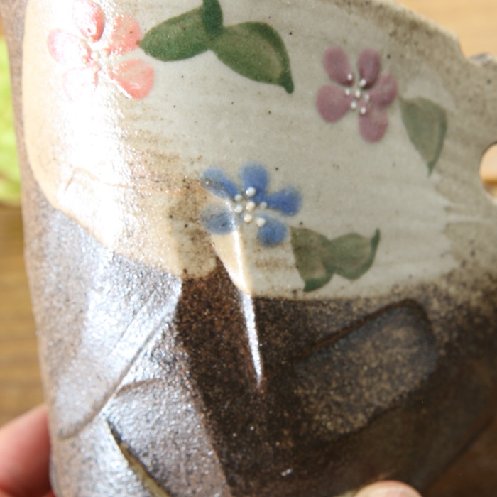【益子焼】 蚊取り線香入れ 蚊取り線香ホルダー おしゃれ 荒しのぎ 炭化焼カラフルさくら桜模様 陶器 普通サイズ 【陶器本体1個・棒1本付き】※蚊取り線香は付きません