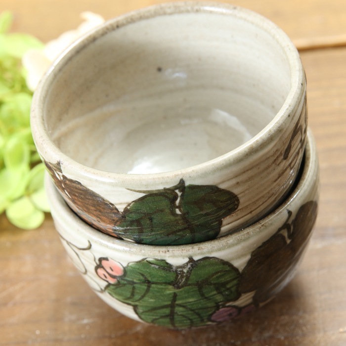 【益子焼】炭化焼シリーズ　白化粧ぶどう　小さめ煎茶カップ　【単品１個】