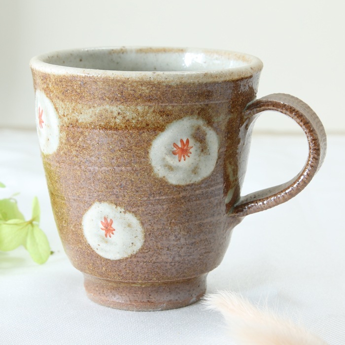 【益子焼 作家】 木村世傑作 小花模様 お手頃サイズ マグカップ （単品１個）