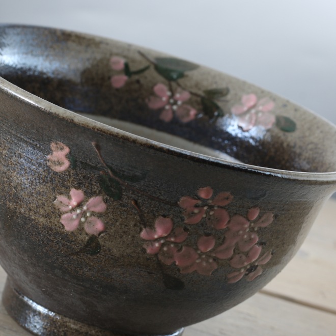 【益子焼】 お手頃なサイズ うどん 丼 丼物 どんぶり さくら桜 口径約14.8~16cm(サイズ中) 【単品1個】