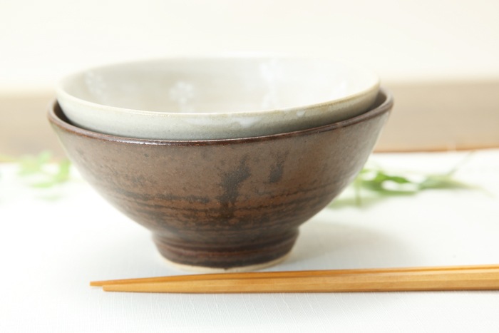 益子焼 いっちんドット柄の夫婦ご飯茶碗 |お茶碗/夫婦茶碗/ご飯茶碗/めおと茶碗|