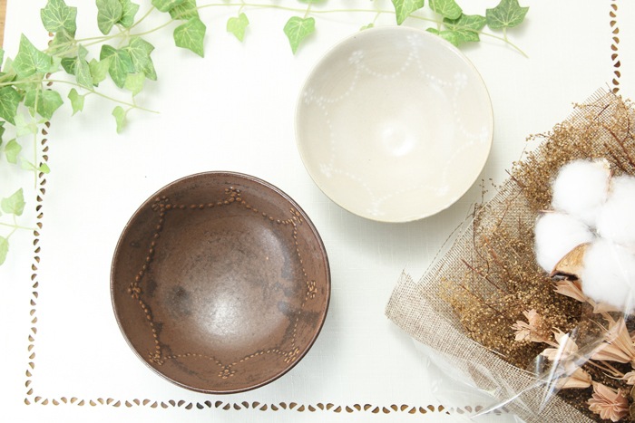 益子焼 いっちんドット柄の夫婦ご飯茶碗 |お茶碗/夫婦茶碗/ご飯茶碗/めおと茶碗|