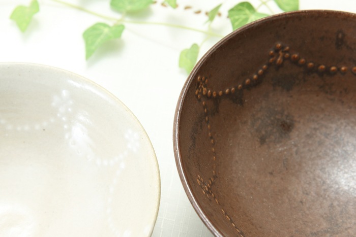 益子焼 いっちんドット柄の夫婦ご飯茶碗 |お茶碗/夫婦茶碗/ご飯茶碗/めおと茶碗|